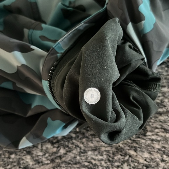 Lululemon Adapted State HR Joggers-Cropped Length - Picture 6 of 10